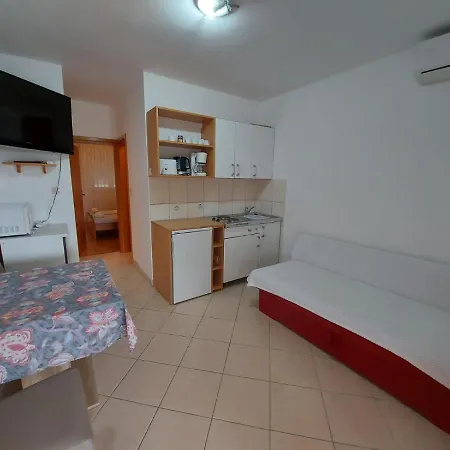 Apartment Pezic Krk Town Exterior photo